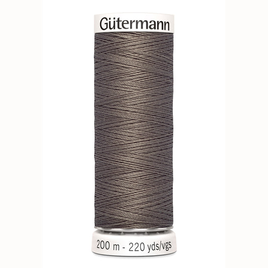 Gütermann Naaigaren, kleur 669